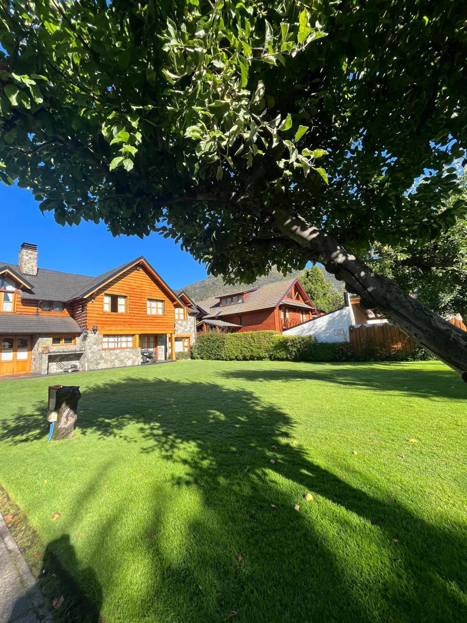 Apart Torres Del Sur San Martin de los Andes Exterior photo